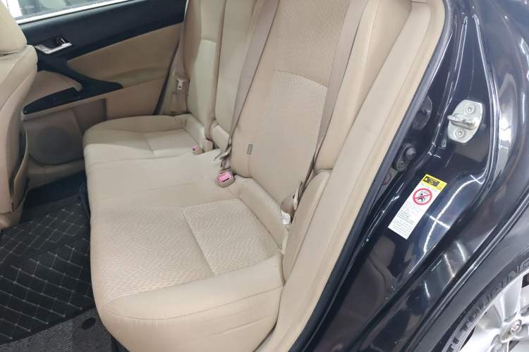 Used Toyota Reiz 2010 2.5S Fengdu Jinghua Edition Left Rear Seat