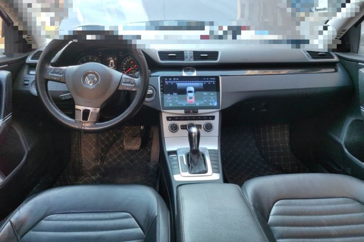 Used Volkswagen Magotan 2012 Revised 1.8TSI Luxury Version Center Console