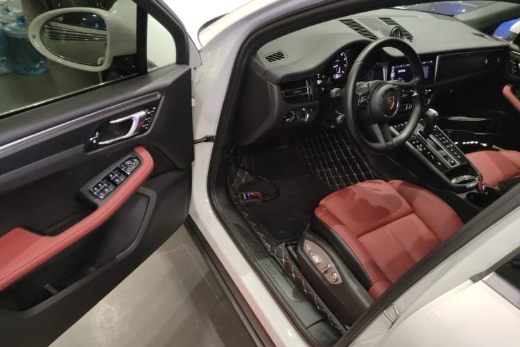 Used Porsche Macan 2023 Macan 2.0T