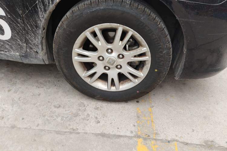 Used Zotye Z300 2012 1.5L Manual Elite Edition