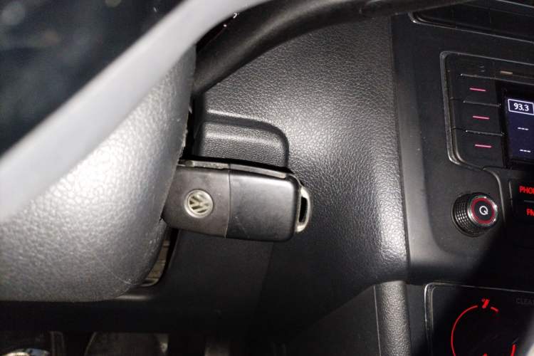 Used Volkswagen Polo 2016 1.6L Automatic Comfort Model Vehicle Key