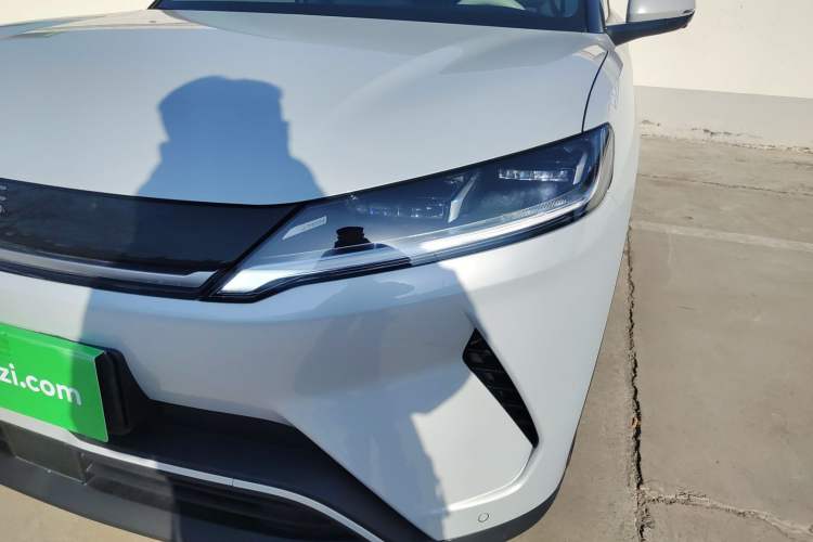 Used BYD Yuan UP 2025 Model 301KM Leading Version
