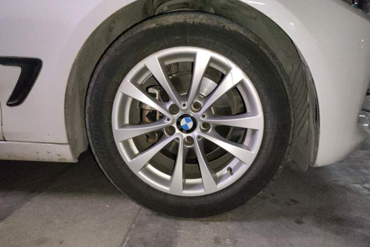 Used BMW 3 Series GT 2017 320i Sport Edition