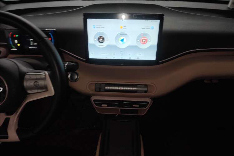 Used BYD Seagull 2025 305 km Free Version Audio And AC Panel