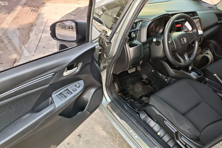 Used Honda Fit 2016 1.5L LX CVT Comfort Model