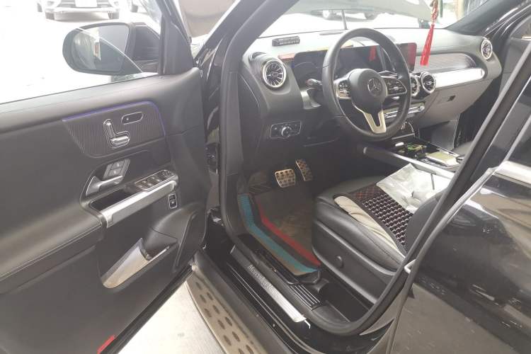 Used Mercedes-Benz GLB 2021 GLB 200 Fashion Model Driver Seat