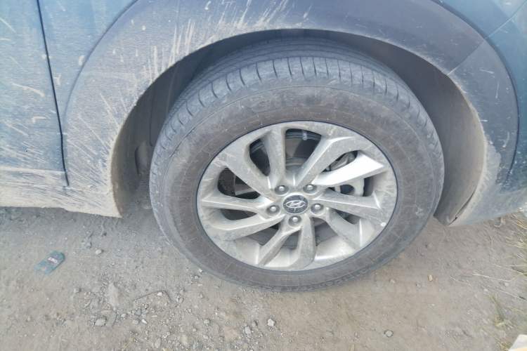 Used Hyundai Tucson 2018 1.6T Dual-Clutch Two-Wheel Drive 15th Anniversary Special Edition