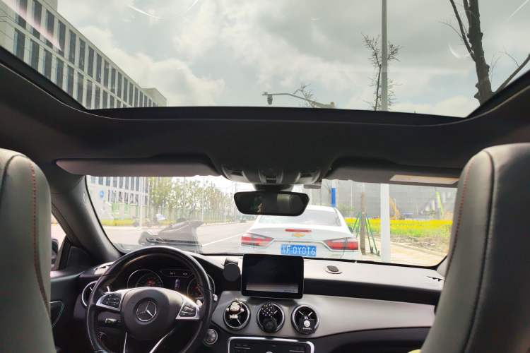 Used Mercedes-Benz CLA 2019 CLA 220 4MATIC Headliner