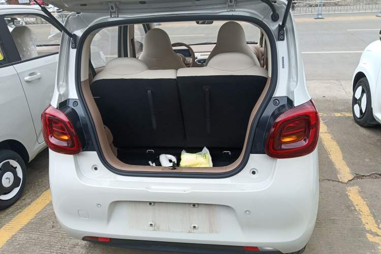 Used Wuling Hongguang MINIEV 2025 Four-Door Version Advanced Edition
