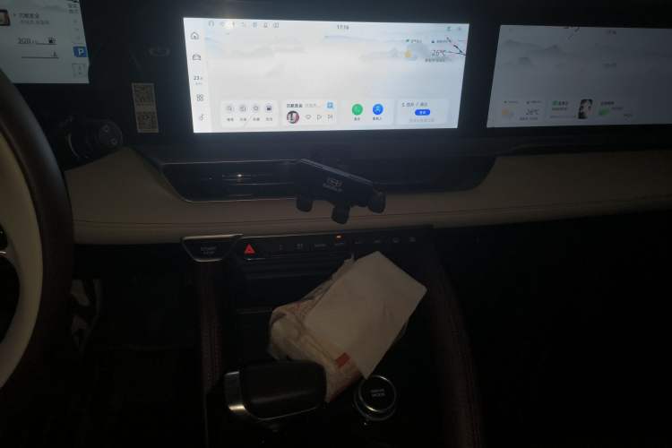 Used Geely Auto Monjaro L 2021 2.0TD High-Power Automatic All-Wheel-Drive Flagship Version Audio And AC Panel