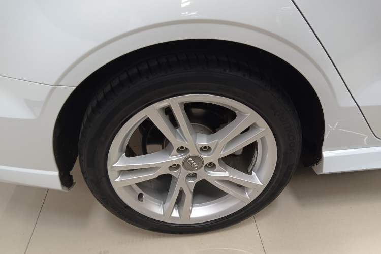 Used Audi A3 2020 Limousine 35 TFSI Fashion Edition China VI Emission Standard