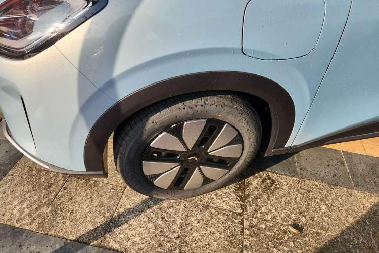 Used Wuling Bingo S 2025 Model 325km Deluxe Edition