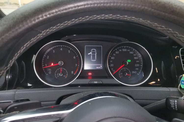 Used Volkswagen Golf 2017 280TSI Automatic R-Line Million-Vehicle Commemorative Edition