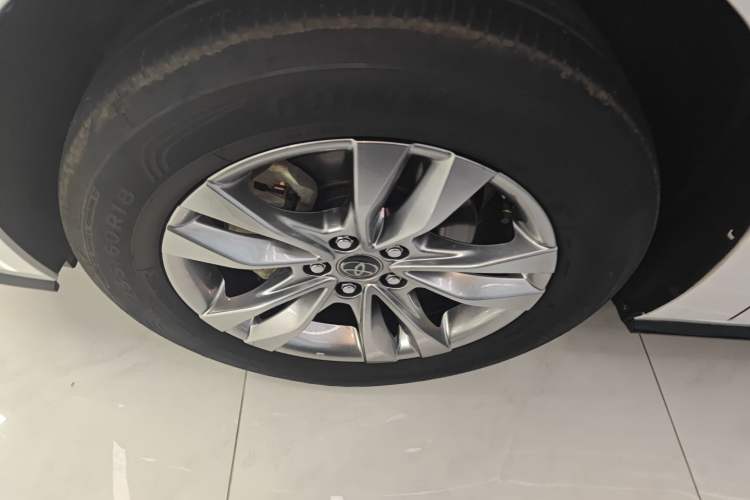 Used Toyota SIENNA 2024 2.5L Hybrid Luxury Edition