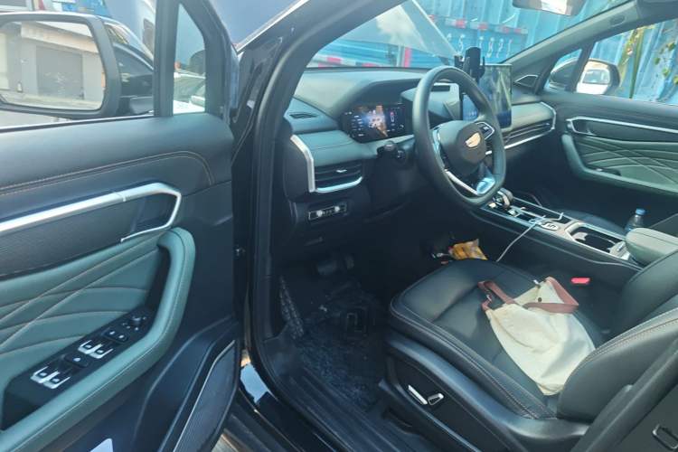 Used Geely Auto Haoyue L 2024 2.0T DCT Prestige Version