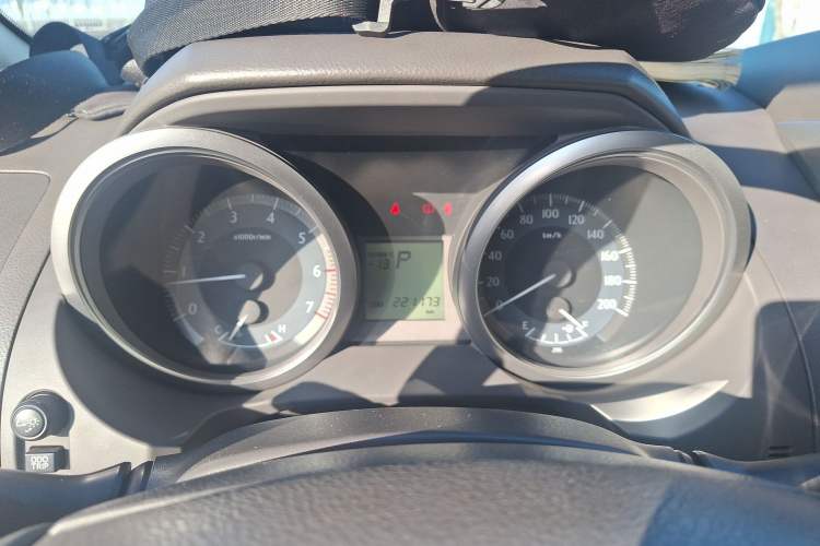 Used Toyota Prado 2015 2.7L 4x4 Gasoline Version 7 Seats U.S. Specification