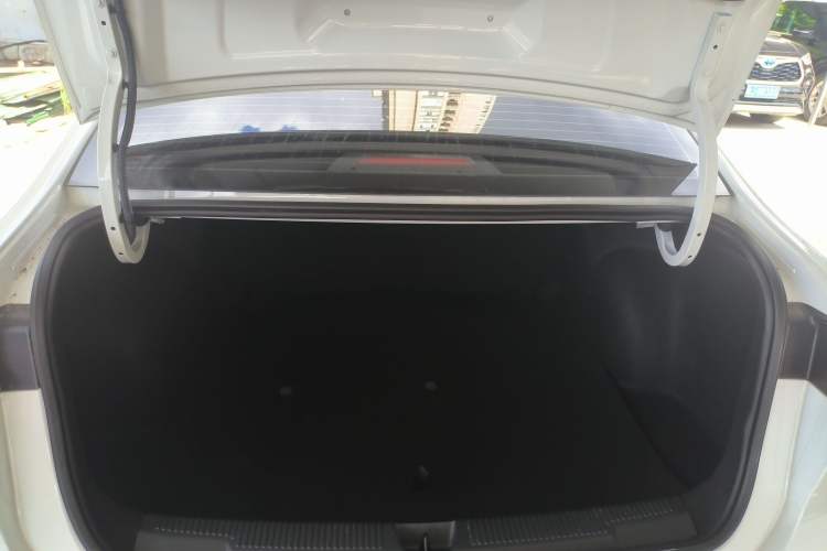 Used Roewe i5 2023 1.5L CVT Luxury Edition