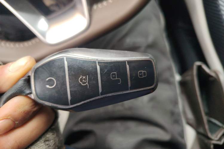 Used BYD Qin PLUS 2024 HONOR Edition DM-i 120KM Leading Model
