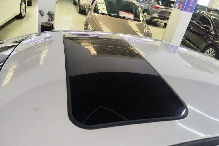 Used Bestune B50 2016 1.6L manual Comfort trim level