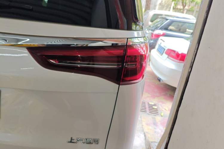 Used Buick GL8 2020 ES Land Cruiser 653T Luxury Model Exterior 3