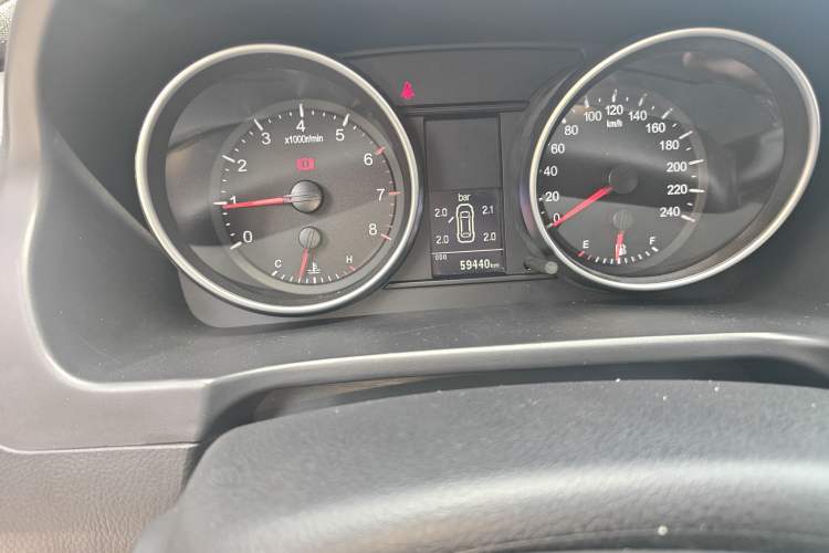 Used Haval H6 2015 Upgraded Model 1.5T Manual Two-Wheel Drive Elite Version