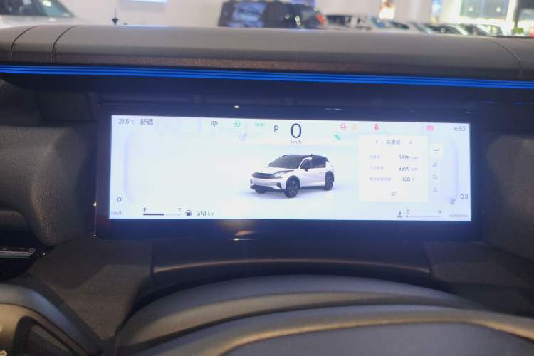 Used Lynk & Co 06 2025 Renew 1.5T Halo