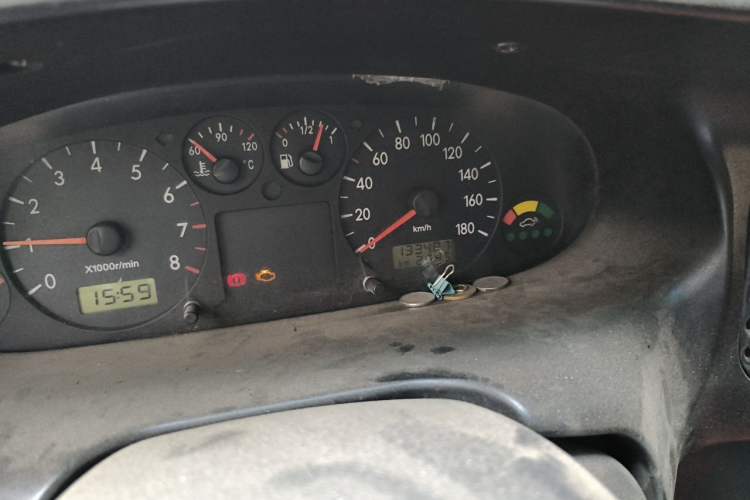 Used JAC Group Refine 2011 2.0L Shuttle Gasoline Standard Edition HFC4GA3
