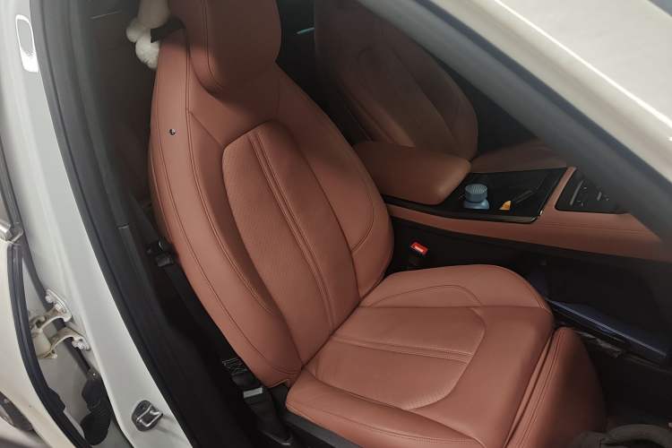 Used Nio EC6 2020 605 km Sport Edition
