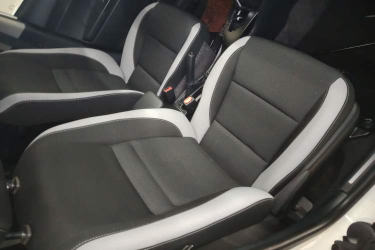 Used Toyota YARiS L Zhi Xuan 2021 X-Trail 1.5L CVT Leading Edition
