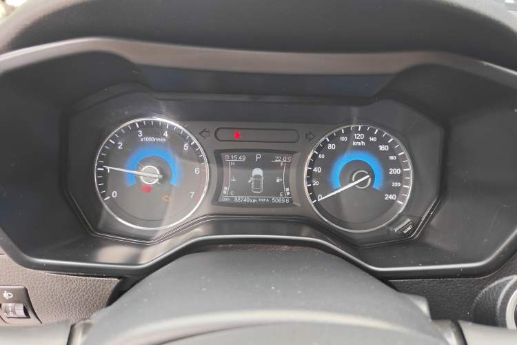 Used Dongfeng Fengon 580 2017 Revised Version 1.5T CVT Luxury Edition
