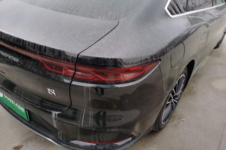 Used BYD Han 2024 EV Glory Edition 715KM Front-Wheel-Drive Flagship Model