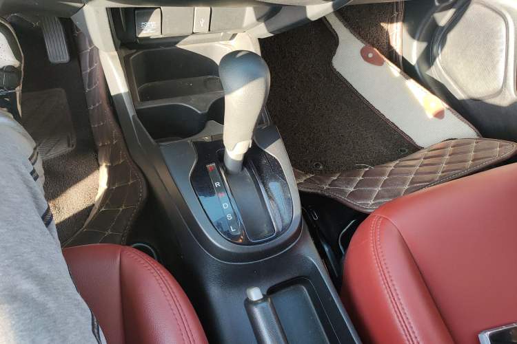 Used Honda Fit 2018 1.5L CVT Comfort Sunroof Version
