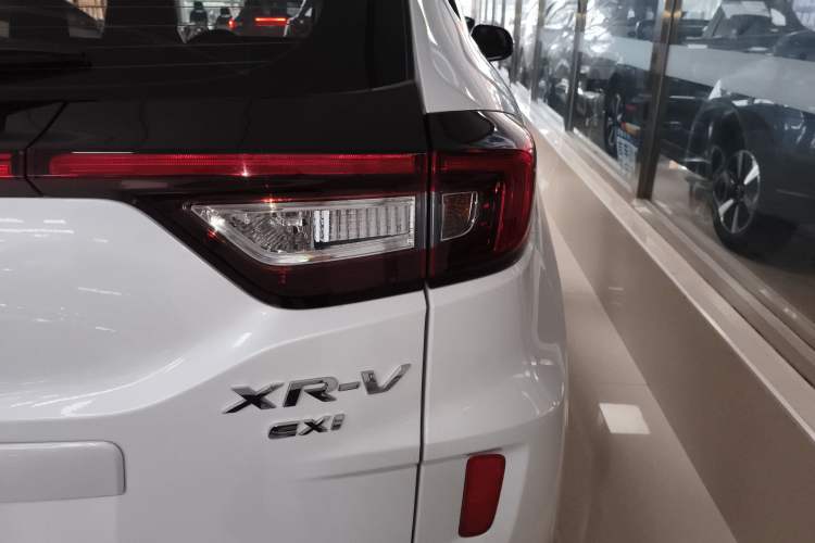 Used Honda XR-V 2017 1.8L EXi CVT Comfort Version
