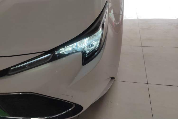 Used Toyota Levin 2022 Dual-Engine 1.8H E-CVT Luxury Edition
