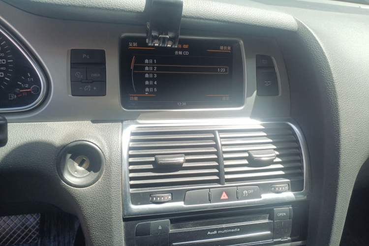 Used Audi Q7 2011 3.0 TFSI Ambition (200kW)
