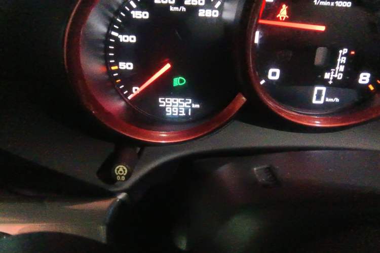 Used Porsche 718 2016 Cayman 2.0T Odometer Close Up