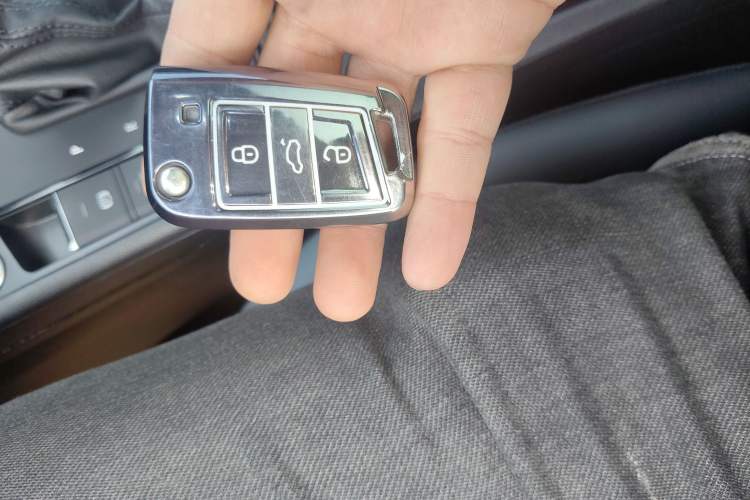 Used Volkswagen Lavida 2024 1.5L Automatic 5 Million Edition Vehicle Key