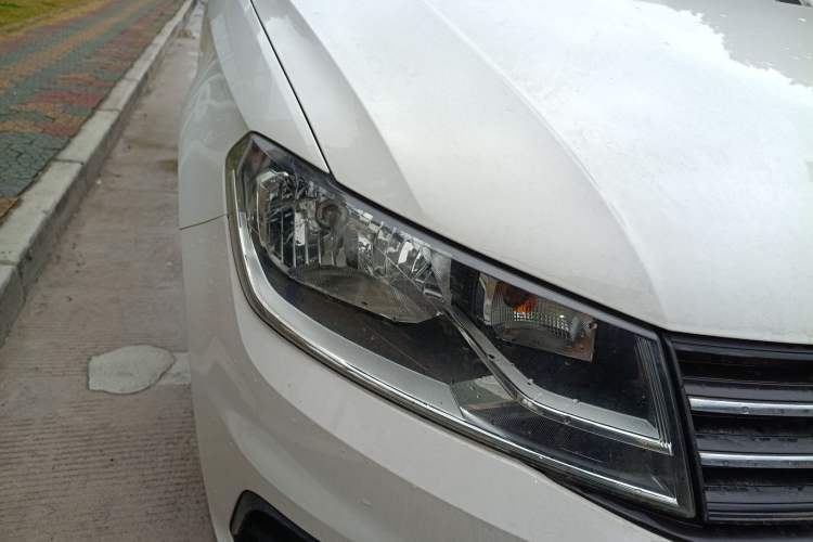 Used Volkswagen Santana 2016 1.6L Automatic Fashion Edition