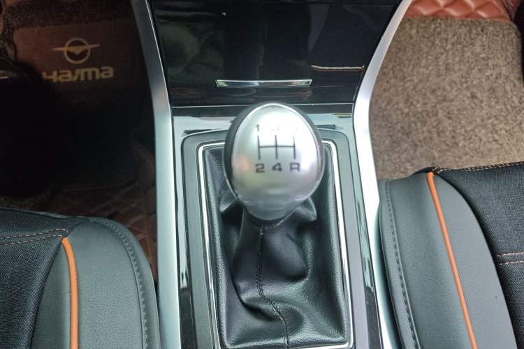 Used Haima S5 Youth Edition 2017 1.6L Manual Luxury Model Gear Lever