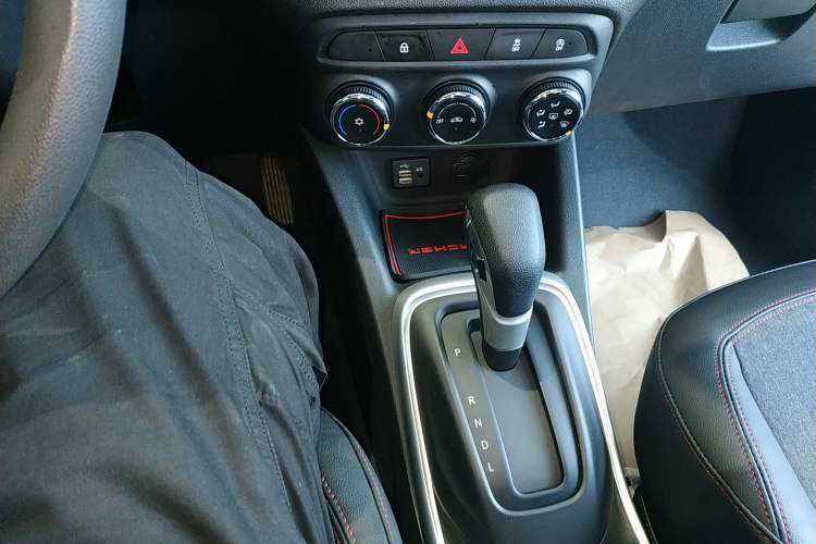 Used Chevrolet Trax 2019 Redline 325T Automatic Fun Edition China VI Standard
