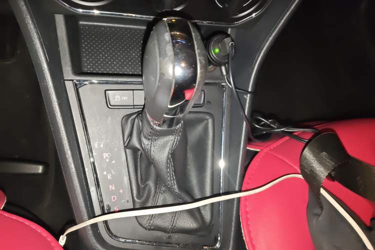 Used Volkswagen Gran Lavida 2015 1.6L Automatic Comfort Edition
