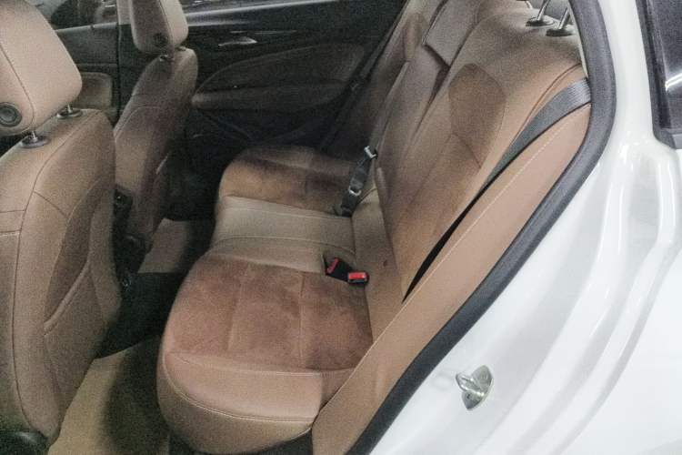 Used Buick Regal 2022 552T Smart Edition Left Rear Seat