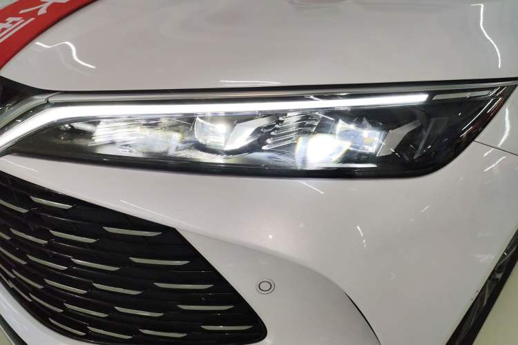 Used BYD Qin L 2025 DM-i Smart Drive 80KM Leading Model Left Front Headlight