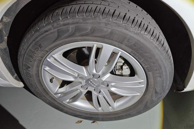 Used Audi Q3 2015 30 TFSI Comfort Model
