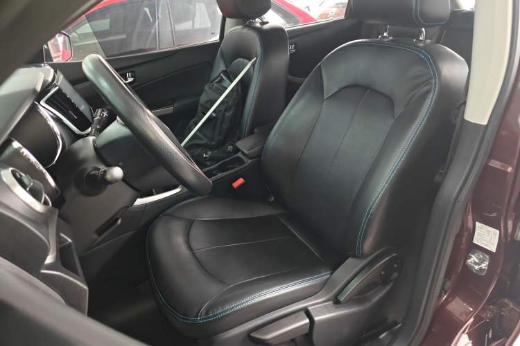 Used Venucia T70 2016 1.6L Manual Ruixing Edition
