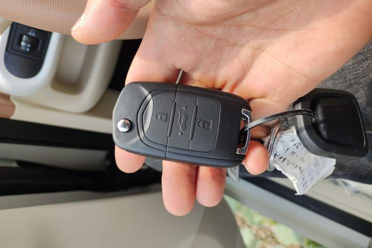 Used Wuling Hongguang MINIEV 2024 3rd Generation 215km Youth Edition Interior 1