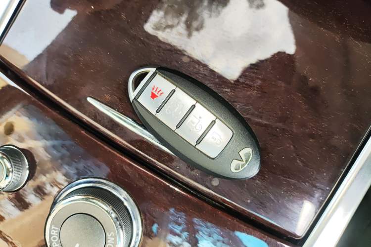 Used Infiniti Q70 2015 Q70L 2.5L Enjoyment Edition