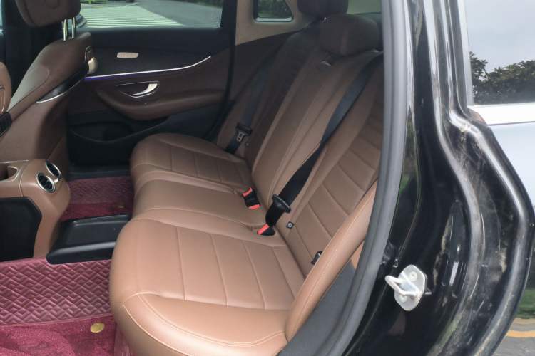 Used Mercedes-Benz E-Class 2020 E 300 L Sporty and Stylish Model