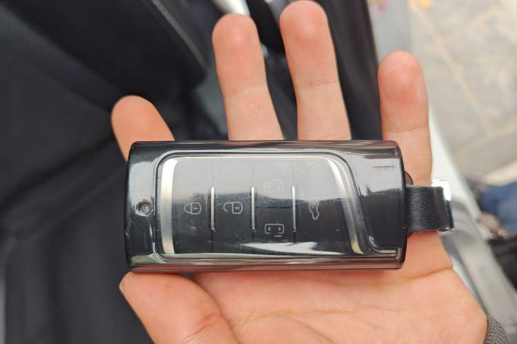 Used GAC Trumpchi M8 2019 320T Ultimate Edition Vehicle Key