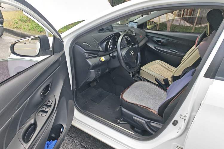 Used Toyota YARiS L Zhi Xuan 2016 Revised 1.5E CVT Charming Edition Driver Seat